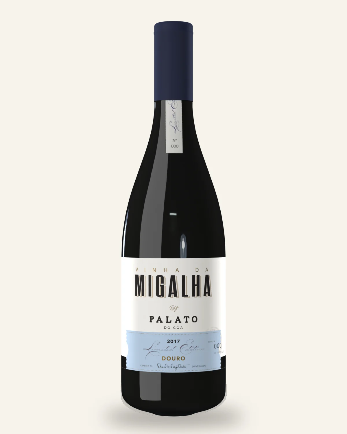 Vinha da Migalha Branco — a garrafa em cena